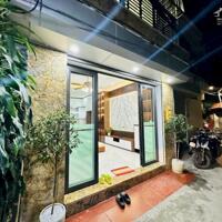 NHÀ ĐẸP TRƯƠNG ĐỊNH - 5 TẦNG MỚI ĐẸP, MẶT TIỀN KINH DOANH, NGÕ THÔNG, 40M OTO - GIÁ 7.8 TỶ