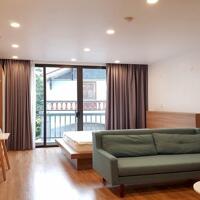 Cho thuê căn hộ dịch vụ tại Trịnh Công Sơn, Tây Hồ, 45m2, 1PN, đầy đủ nội thất mới hiện đại, ban công