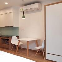 Cho thuê căn hộ dịch vụ tại Trịnh Công Sơn, Tây Hồ, 45m2, 1PN, đầy đủ nội thất mới hiện đại, ban công