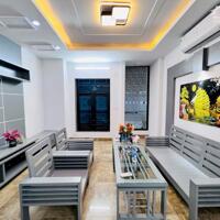 Bán nhà phố Quan Nhân,Nhân Chính dt 45 m2 x 6 t lô góc cách phố 15 m nhà đẹp giá 13,65 tỷ
