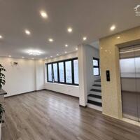 Bán nhà Âu Cơ hướng ĐB - 70m2 x 5T Thang máy - Ngõ thông thoáng - Vừa ở vừa kinh doanh