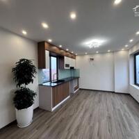 Bán nhà Âu Cơ hướng ĐB - 70m2 x 5T Thang máy - Ngõ thông thoáng - Vừa ở vừa kinh doanh