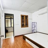 Hót ! Bán CHTT Chợ Đồng Xa, Mai Dịch, 60m2, ở ngay ! giá 2.5 tỷ 0969693855