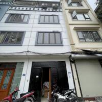 Chính chủ gửi em bán căn nhà dân xây 3.5 tầng, 4 phòng ngủ, full nội thất tại Kim Hoàng