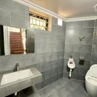 K45. C.H.O T.H.U.Ê nguyên căn biệt thự Mini tại Văn Cao