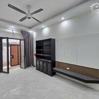 Cực hiếm. Bán nhà Định Công, Hoàng Mai. 60m2 x 3 Tầng. MT 4.2m. GẦN PHỐ. Hơn 7 Tỷ.