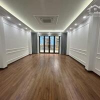 Chính Chủ Cần Bán Gấp Căn Nhà vị trí đẹp khu phân lô 72ha Vĩnh Phúc Ba Đình Diện Tích 55 m2 Nhà xây mới 7 tầng thang máy vị trí đẹp full nội thất giá 22,9 tỷ