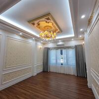 Chính Chủ Cần Bán Gấp Căn Nhà vị trí đẹp khu phân lô 72ha Vĩnh Phúc Ba Đình Diện Tích 55 m2 Nhà xây mới 7 tầng thang máy vị trí đẹp full nội thất giá 22,9 tỷ