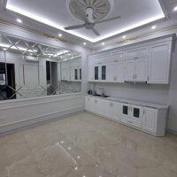 Chính Chủ Cần Bán Gấp Căn Nhà vị trí đẹp khu phân lô 72ha Vĩnh Phúc Ba Đình Diện Tích 55 m2 Nhà xây mới 7 tầng thang máy vị trí đẹp full nội thất giá 22,9 tỷ