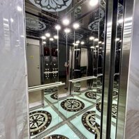 Chính Chủ Cần Bán Gấp Căn Nhà vị trí đẹp khu phân lô 72ha Vĩnh Phúc Ba Đình Diện Tích 55 m2 Nhà xây mới 7 tầng thang máy vị trí đẹp full nội thất giá 22,9 tỷ