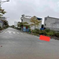 Bán lô 60m k lỗi lầm RẺ NHẤT tái định cư Áp Tràn - Thuỷ Nguyên dãy LK06. Lh 0967084289