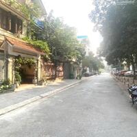 Bán nhà Hoàng Sâm, Cầu Giấy, Oto 7 chỗ, 120m2, 4T, MT6m, nhỉnh 30 tỷ.
