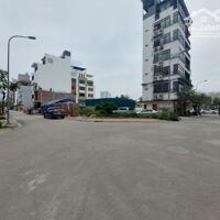 Bán nhà khu TĐC Ngọc Thuỵ 47m sử dụng 5m 7T MT4m giá 20.5 tỷ ô tô đỗ cửa