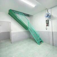 Nhà đẹp cạnh bến Ninh Kiều