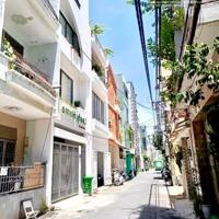 Tòa căn hộ 5 tầng -Gần biển Mỹ Khê- Giá chỉ 10,7 tỷ