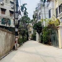 Bán nhà kim đồng phân lô 5 tầng thang máy long lanh ô tô tránh vào nhà kinh doanh hoàng mai