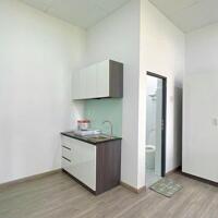 Căn hộ Studio cửa sổ lớn Full nội thất nhà mặt tiền gần sân bay Tân Sơn Nhất