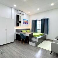 Căn hộ Studio cửa sổ lớn Full nội thất nhà mặt tiền gần sân bay Tân Sơn Nhất