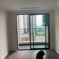 Cho thuê căn hộ 2 pn 2 vs mới nhận nhà tại Sunshine Iconic Long Biên