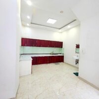 Chợ Ông Địa, 47m2, 3 tầng Đúc, 15m ra đường xe tải, Nhỉnh 6 Tỷ