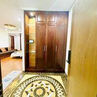Bán gấp căn góc 3PN 128m2 view hồ Chung cư Time Tower tầng đẹp, nội thất xịn, ở + cho thuê tốt