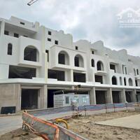 27 Tỷ 136m2, bán shophouse 2 mặt tiền, 2 hầm, mặt tiền nhìn ra sông Ngưu Giang