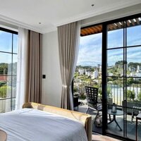 bán nhà đẹp sân đậu ô tô gần chợ hoàng diệu tầm 500m chỉ 7,999 tỷ