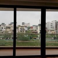 Cho thuê căn hộ dịch vụ tại Yên Phụ, Tây Hồ, 160m2, 2PN, ban công, view hồ, đầy đủ nội thất đẹp hiện đại