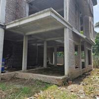 BÁN BT KĐT THÀNH PHỐ GIAO LƯU PHẠM VĂN ĐỒNG; SĐ 210M, MT 11M, 4 TẦNG. 73 TỶ
