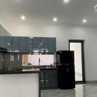 Nhà 3 tầng KĐT VSIP Quảng Ngãi, 3,1 tỷ co thương lượng, đầy đủ nội thất, mang vali vào ở ngay.