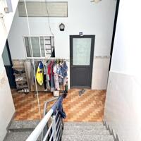 CHDV 3 tầng Đỗ Xuân Hợp, 130m2, 10 phòng, HXH 7c, dòng tiền 400tr/năm, 8.5ty