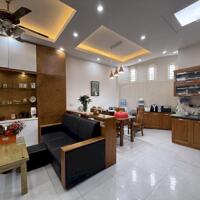 Bán nhà 50m2 quận Bắc Từ Liêm, Gần oto, An sinh tốt, 2 thoáng, Tặng nội thất, Nhà đẹp ở luôn