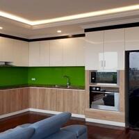 Cho thuê căn hộ dịch vụ tại Yên Phụ, Tây Hồ, 160m2, 2PN, ban công, view hồ, đầy đủ nội thất đẹp hiện đại