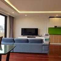 Cho thuê căn hộ dịch vụ tại Yên Phụ, Tây Hồ, 160m2, 2PN, ban công, view hồ, đầy đủ nội thất đẹp hiện đại