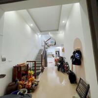 Cho thuê nhà ngõ 254 Minh Khai 4 tầng, 30m2, 3 ngủ, 11 Triệu - Full đồ, vào ngay