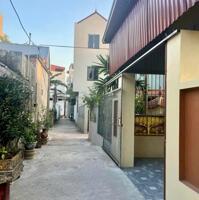 BÁN ĐẤT LÔ GÓC  ĐƯỜNG THÔNG THOÁNG  GIANG CHÍNH BIÊN GIANG HÀ ĐÔNG DT 35M2 GIÁ 2.68TỶ