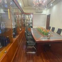 CẦN BÁN GẤP DINH THỰ 2 MT Khu VIP Quận 11.