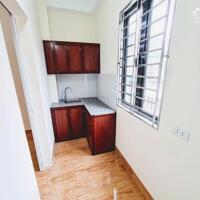 Cho thuê Ccmn đẹp thoáng rộng 5tr2 ngõ 166 nhân hòa