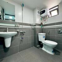 GÀ ĐẺ TRỨNG VÀNG-ÔTÔ TẢI ĐỖ CỬA-Phố Tân Triều 132m/9T Thang máy, MT 10m 35 Tỷ, đang cho thuê 170 Triệu/tháng -LH 0987881444