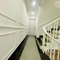 Bán nhà phố Định Công Thượng, quận Hoàng Mai. 40m2 x 4T. NGÕ THÔNG, Ô TÔ. KD. Nhỉnh 8 tỷ.