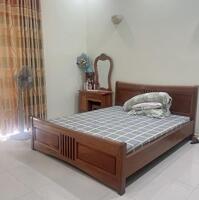 Nhà đường Trường Chinh, 125m2, 3 tầng, Hẻm rộng, nhà đẹp, chỉ 14 tỷ TL