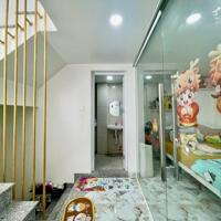 Bán nhà mặt tiền Trần Nhật Duật- Phước Hoà- Nha Trang. Full nội thất đẹp
