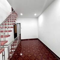 Bán nhà 3 tầng xây kiên cố cách biển chỉ 500m - hẻm Đ. Lê Lai - TP. Nha Trang - Giá Rẻ chỉ 2tỷ590tr