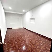 Bán nhà 3 tầng xây kiên cố cách biển chỉ 500m - hẻm Đ. Lê Lai - TP. Nha Trang - Giá Rẻ chỉ 2tỷ590tr