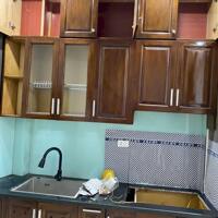 Cho thuê nhà 5 tầng Thạch Bàn, Long Biên. 35m. Giá: 10 triệu/tháng. Lh: 096.787.3362