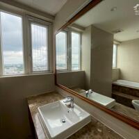 Bán căn hộ Sky Center, 3PN, 3WC, 139m2, Không Nội Thất  Giá : 7.5 Tỷ , bao hết , Liên Hệ : 0395737538