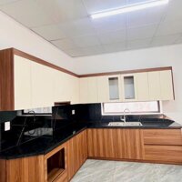 Bán nhà 3 tầng ngõ phố Yết Kiêu, ph Hải Tân, TP HD, 90.6m2, hướng tây bắc, 4 ngủ, chỉ 2.5x tỷ