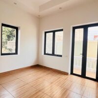 Bán nhà 3 tầng ngõ phố Yết Kiêu, ph Hải Tân, TP HD, 90.6m2, hướng tây bắc, 4 ngủ, chỉ 2.5x tỷ