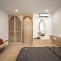 Bán Nhà Hẻm Xe Hơi Phan Xích Long, 40m2 5 Tầng Chỉ Hơn 7 Tỉ