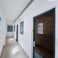 Bán nhà hẻm 8m kinh doanh Cộng Hoà, P13, Tân Bình, 136m2, 2 tầng, giá rẻ